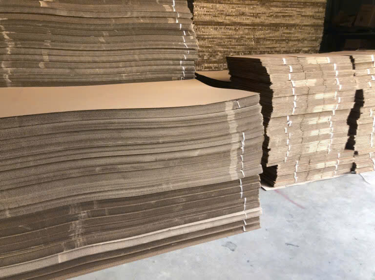Giấy làm thùng carton